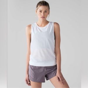Lululemon Breeze By Muscle tank size 8